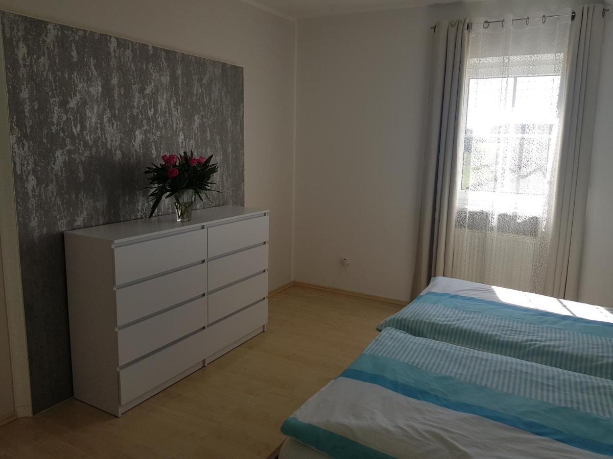 Ferienwohnung Toni Mit Balkon Und Garten Pemfling 外观 照片